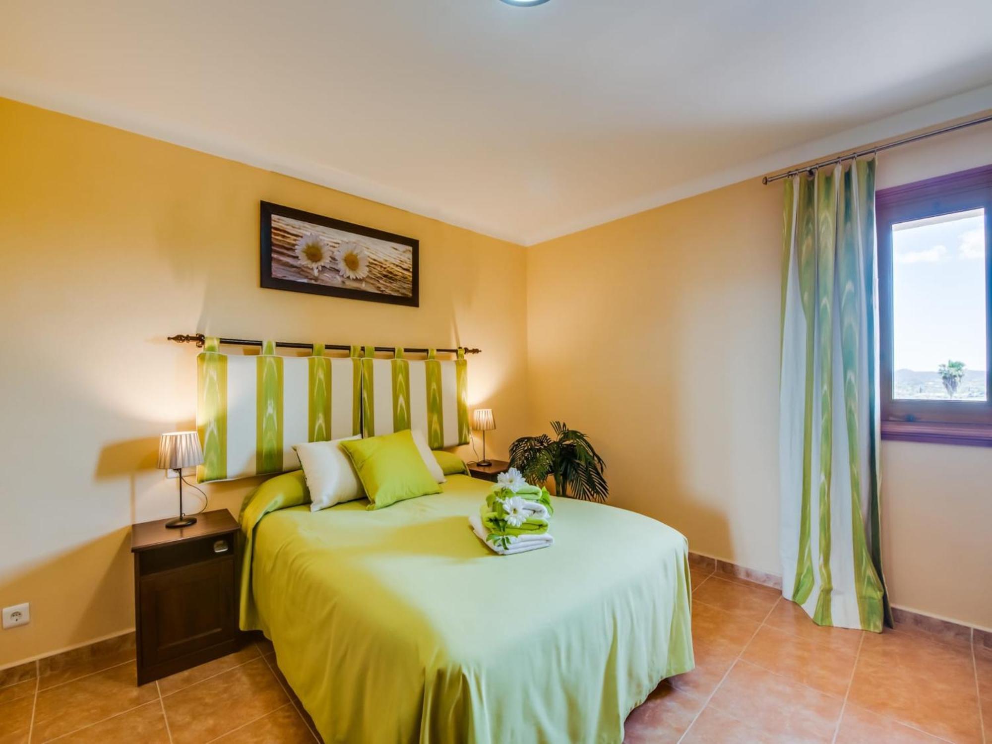 8 Guests In Ferienhaus Sencelles